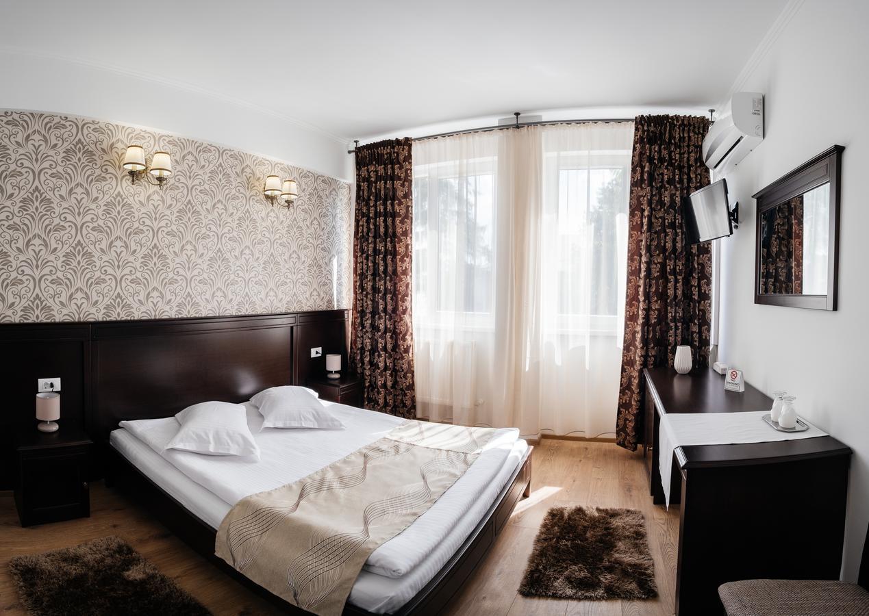 Hotel Turist Fălticeni Exterior foto